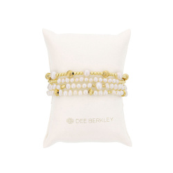 pretty-in-pearl